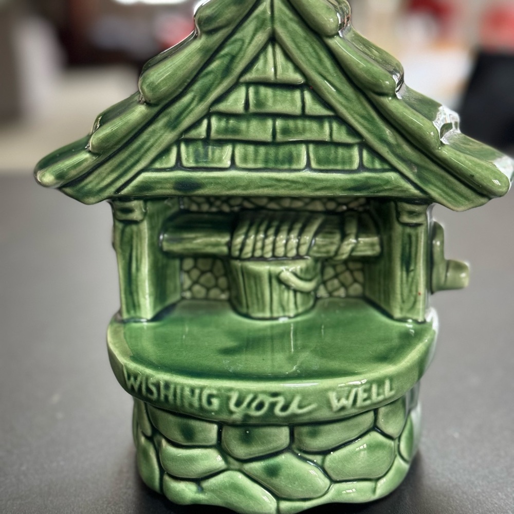 Vintage ceramic “wishing you well” green planter